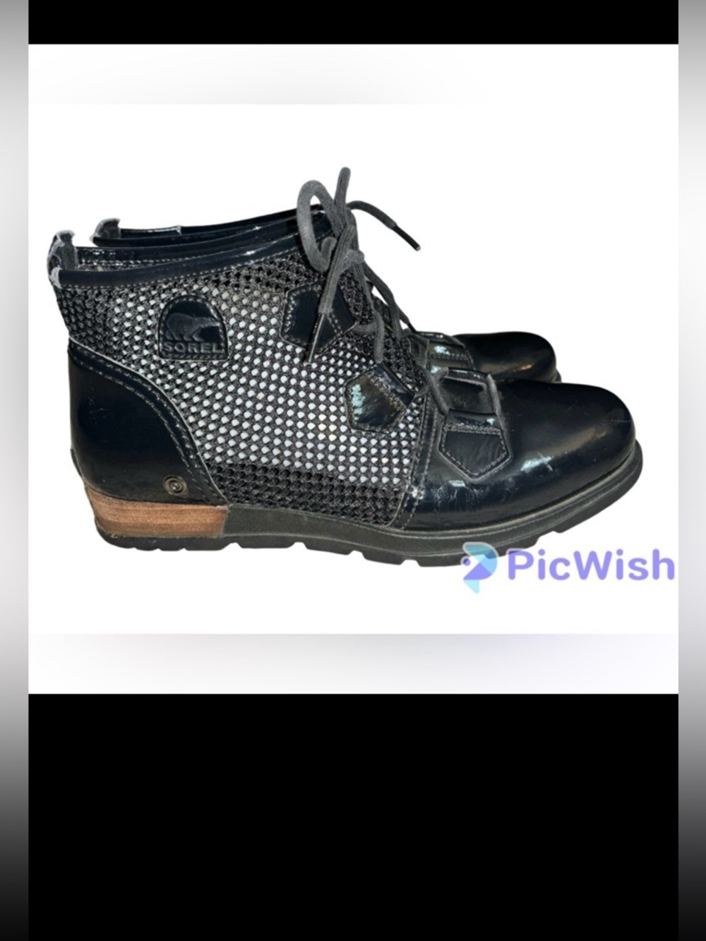 Sorel Major Lace Mesh Patent Leather Boots